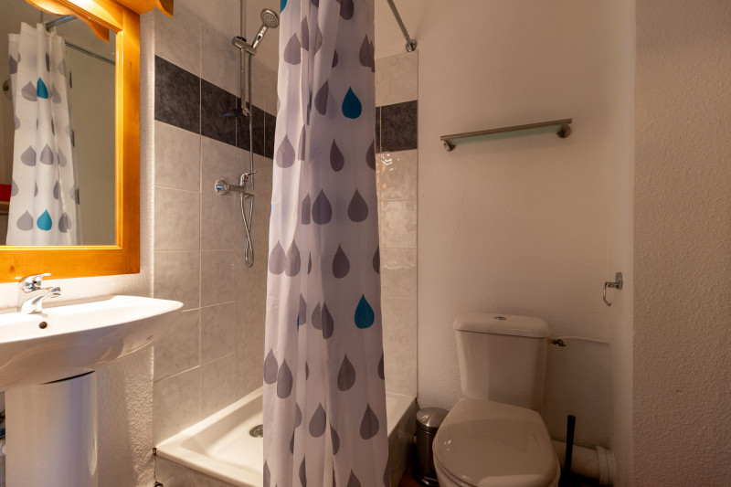 LocationAppartementLesOrres_AgenceDesOrres_MZ1204 LocationAppartementLesOrres_AgenceDesOrres_MZ1204