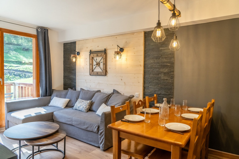 LocationAppartementLesOrres_AgenceDesOrres_MBB203 LocationAppartementLesOrres_AgenceDesOrres_MBB203