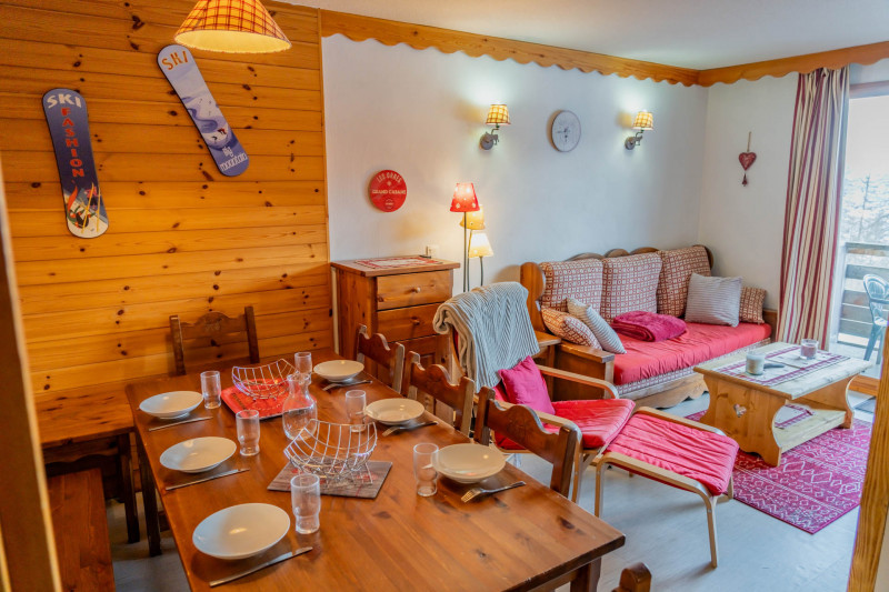 LocationAppartementLesOrres_AgenceDesOrres_MZ1205 LocationAppartementLesOrres_AgenceDesOrres_MZ1205