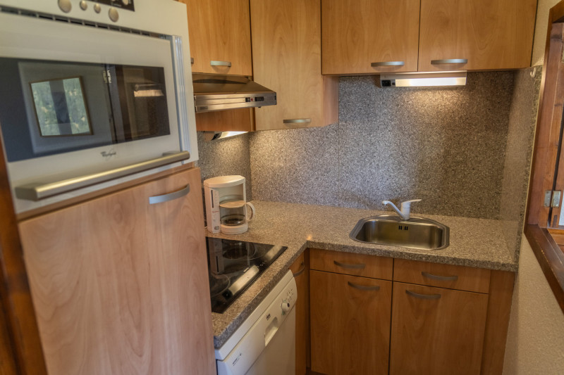 LocationAppartementLesOrres_AgenceDesOrres_B303 LocationAppartementLesOrres_AgenceDesOrres_B303