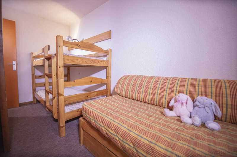 LocationAppartementLesOrres_AgenceDesOrres_B502 LocationAppartementLesOrres_AgenceDesOrres_B502