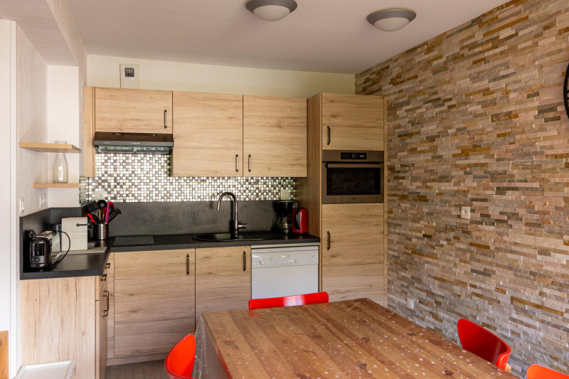 LocationAppartementLesOrres_AgenceDesOrres_BDA501 LocationAppartementLesOrres_AgenceDesOrres_BDA501