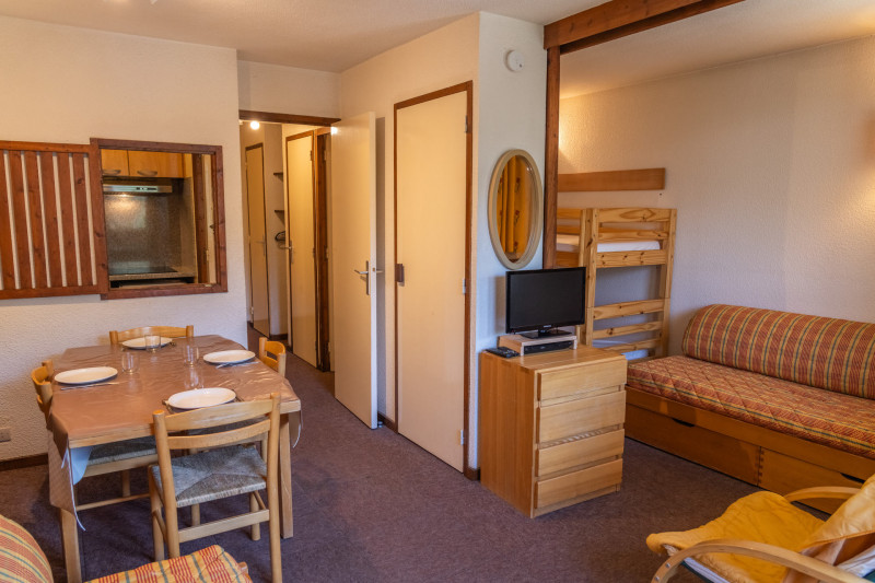 LocationAppartementLesOrres_AgenceDesOrres_B1011
