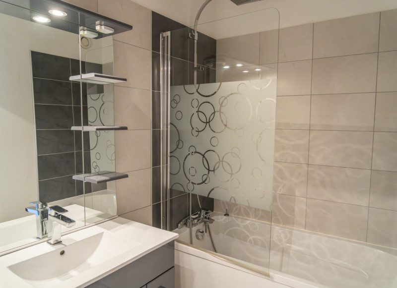 LocationAppartementLesOrres_AgenceDesOrres_B103 LocationAppartementLesOrres_AgenceDesOrres_B103