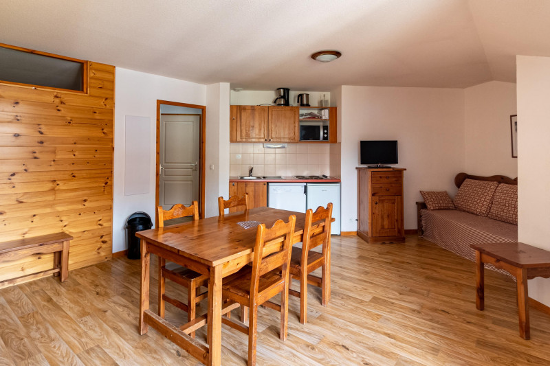 LocationAppartementLesOrres_AgenceDesOrres_MZ2203 LocationAppartementLesOrres_AgenceDesOrres_MZ2203