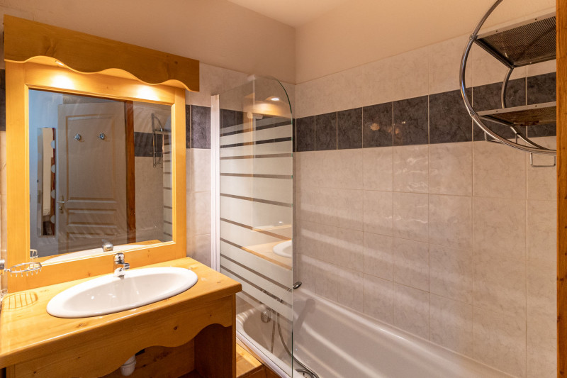 LocationAppartementLesOrres_AgenceDesOrres_MZ2203 LocationAppartementLesOrres_AgenceDesOrres_MZ2203