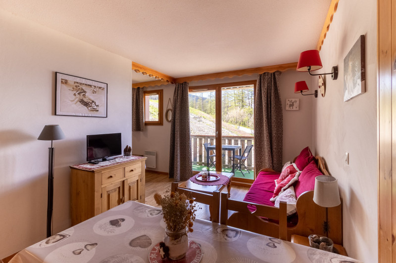 LocationAppartementLesOrres_AgenceDesOrres_MBC102 LocationAppartementLesOrres_AgenceDesOrres_MBC102