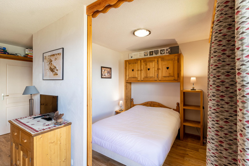 LocationAppartementLesOrres_AgenceDesOrres_MBC102 LocationAppartementLesOrres_AgenceDesOrres_MBC102