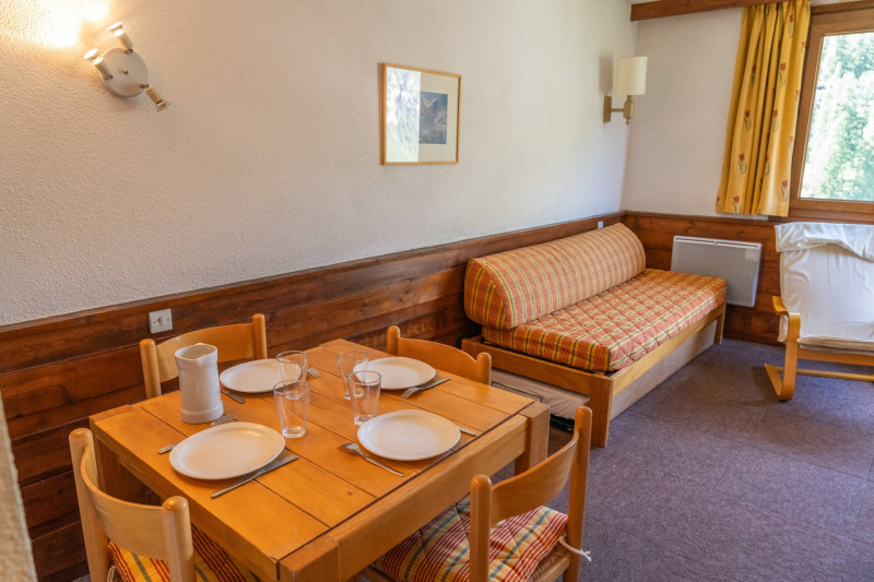 LocationAppartementLesOrres_AgenceDesOrres_B1007 LocationAppartementLesOrres_AgenceDesOrres_B1007