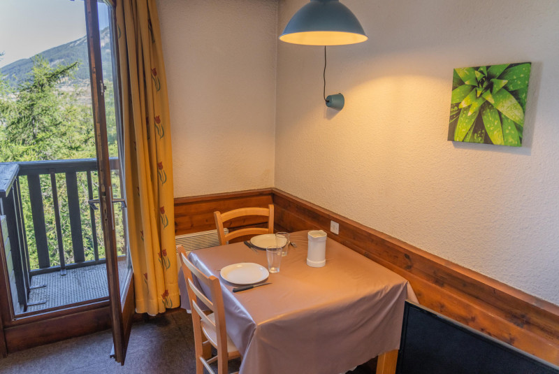 LocationAppartementLesOrres_AgenceDesOrres_B916 LocationAppartementLesOrres_AgenceDesOrres_B916