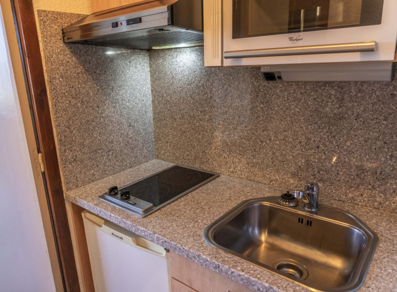 LocationAppartementLesOrres_AgenceDesOrres_B916 LocationAppartementLesOrres_AgenceDesOrres_B916