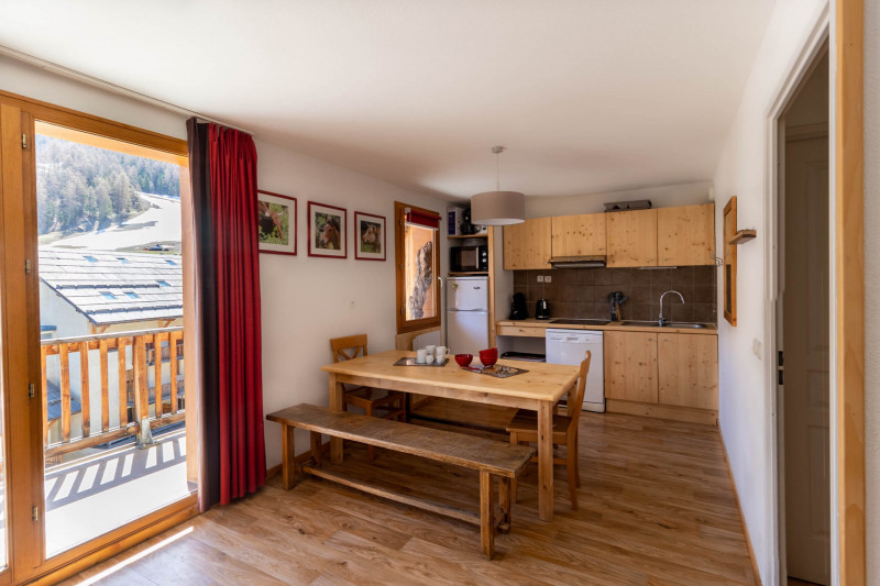 LocationAppartementLesOrres_AgenceDesOrres_BMA302 LocationAppartementLesOrres_AgenceDesOrres_BMA302