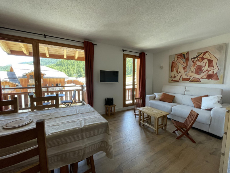 LocationAppartementLesOrres_AgenceDesOrres_BDA406