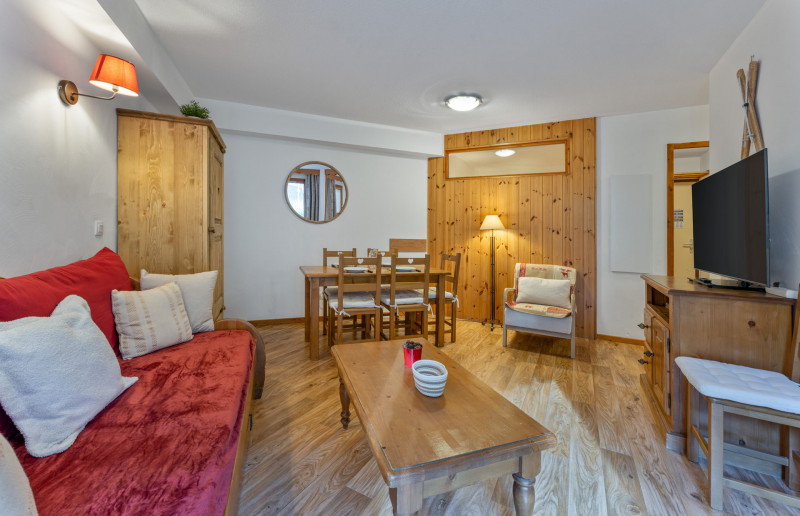 LocationAppartementLesOrres_AgenceDesOrres_MBC104 LocationAppartementLesOrres_AgenceDesOrres_MBC104