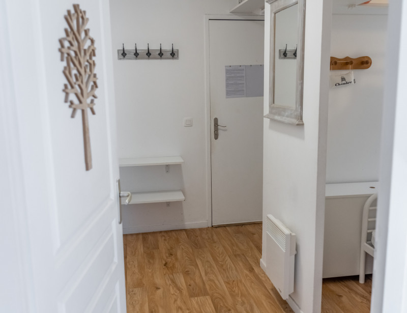 LocationAppartementLesOrres_AgenceDesOrres_MBB404 LocationAppartementLesOrres_AgenceDesOrres_MBB404