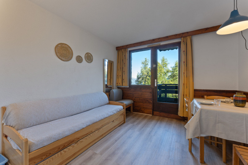 LocationAppartementLesOrres_AgenceDesOrres_B816 LocationAppartementLesOrres_AgenceDesOrres_B816