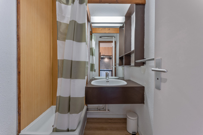 LocationAppartementLesOrres_AgenceDesOrres_B816 LocationAppartementLesOrres_AgenceDesOrres_B816