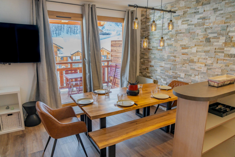 LocationAppartementLesOrres_AgenceDesOrres_BDA704 LocationAppartementLesOrres_AgenceDesOrres_BDA704