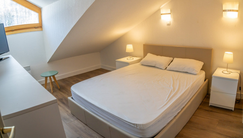 LocationAppartementLesOrres_AgenceDesOrres_BDA704 LocationAppartementLesOrres_AgenceDesOrres_BDA704