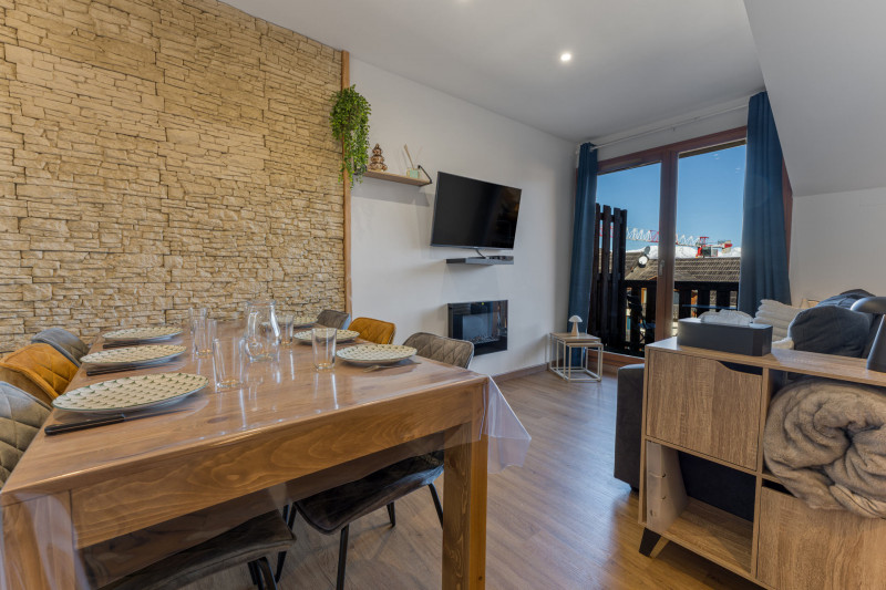 LocationAppartementLesOrres_AgenceDesOrres_MBB407 LocationAppartementLesOrres_AgenceDesOrres_MBB407