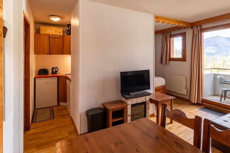 LocationAppartementLesOrres_AgenceDesOrres_MZ2007 LocationAppartementLesOrres_AgenceDesOrres_MZ2007