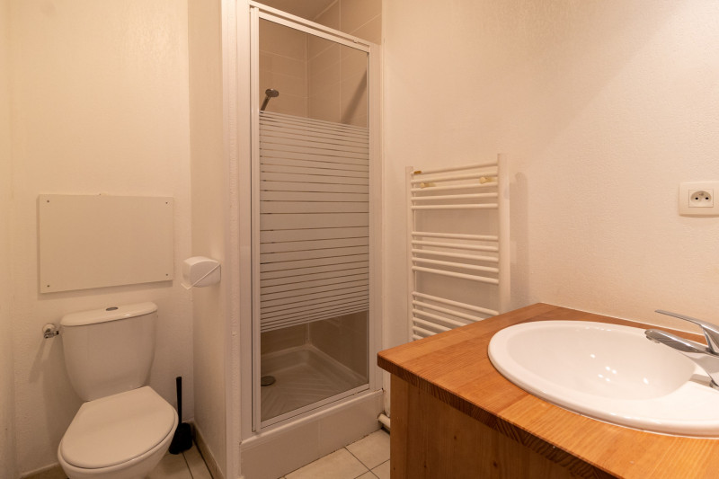 LocationAppartementLesOrres_AgenceDesOrres_BDA502 LocationAppartementLesOrres_AgenceDesOrres_BDA502