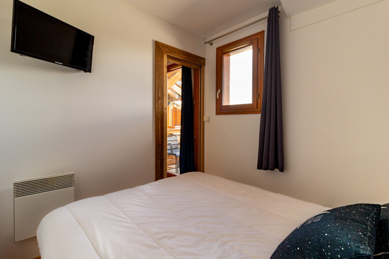 LocationAppartementLesOrres_AgenceDesOrres_MZ2209 LocationAppartementLesOrres_AgenceDesOrres_MZ2209
