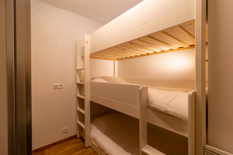 LocationAppartementLesOrres_AgenceDesOrres_MZ2209 LocationAppartementLesOrres_AgenceDesOrres_MZ2209