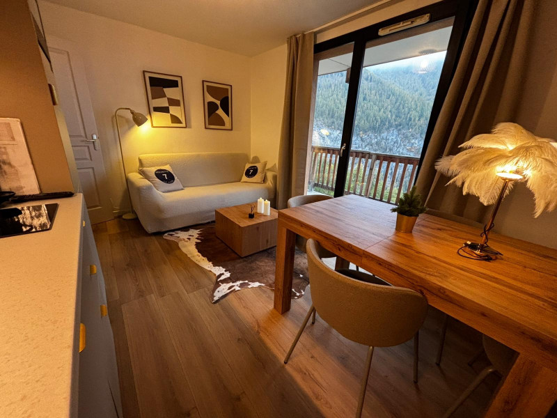 LocationAppartementLesOrres_AgenceDesOrres_BMB003