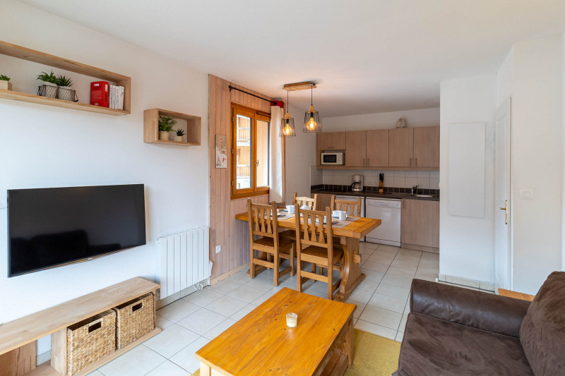 LocationAppartementLesOrres_AgenceDesOrres_BDA516 LocationAppartementLesOrres_AgenceDesOrres_BDA516