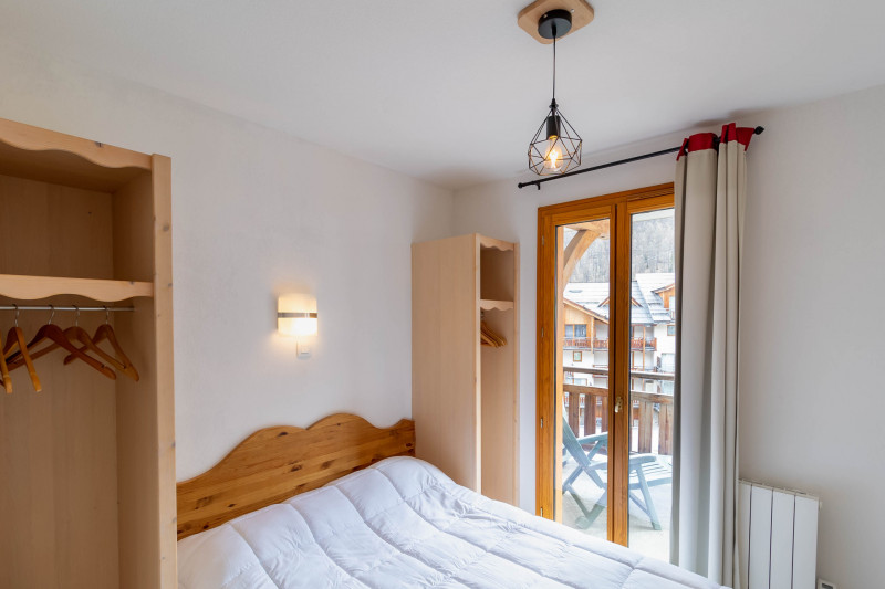 LocationAppartementLesOrres_AgenceDesOrres_BDA516 LocationAppartementLesOrres_AgenceDesOrres_BDA516