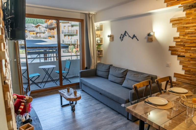 LocationAppartementLesOrres_AgenceDesOrres_MBC612 LocationAppartementLesOrres_AgenceDesOrres_MBC612