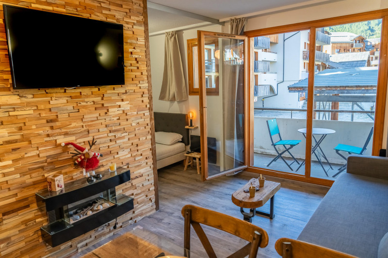 LocationAppartementLesOrres_AgenceDesOrres_MBC612 LocationAppartementLesOrres_AgenceDesOrres_MBC612