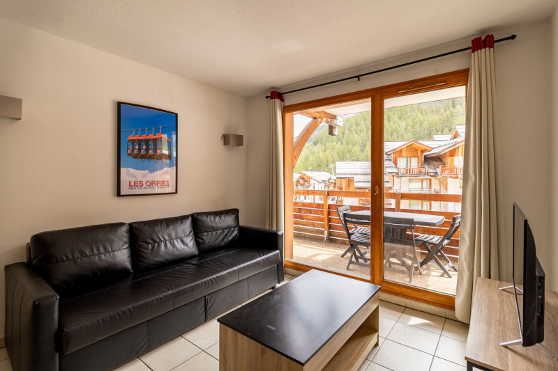 LocationAppartementLesOrres_AgenceDesOrres_BDA416 LocationAppartementLesOrres_AgenceDesOrres_BDA416