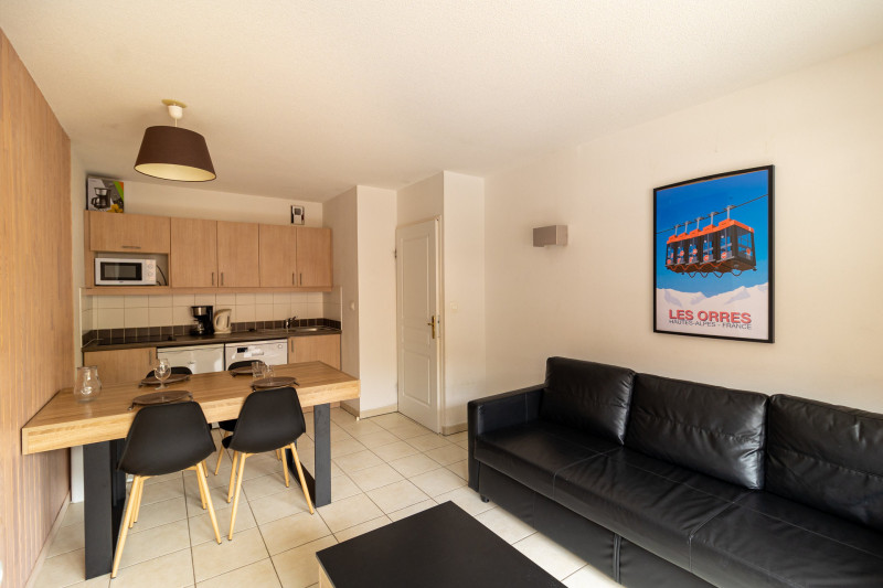 LocationAppartementLesOrres_AgenceDesOrres_BDA416 LocationAppartementLesOrres_AgenceDesOrres_BDA416