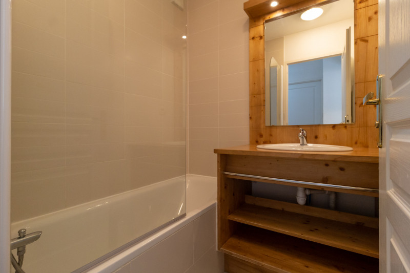 LocationAppartementLesOrres_AgenceDesOrres_BDA416 LocationAppartementLesOrres_AgenceDesOrres_BDA416