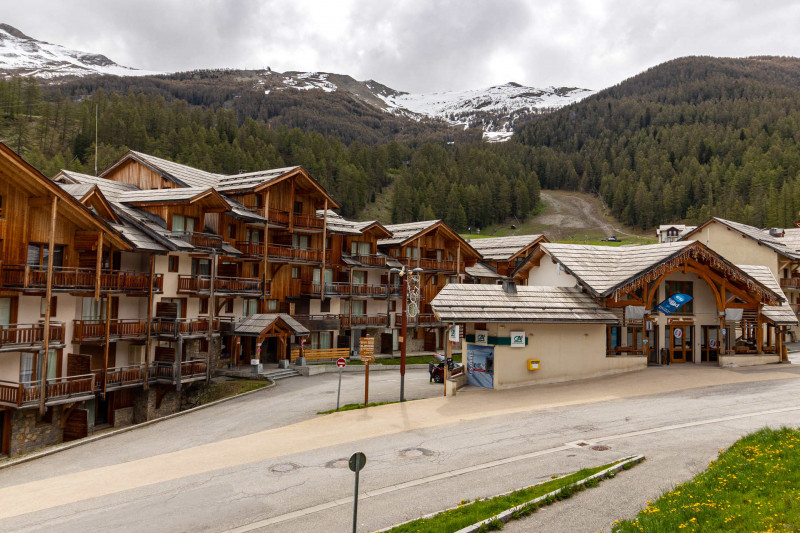 LocationAppartementLesOrres_AgenceDesOrres_BDA416 LocationAppartementLesOrres_AgenceDesOrres_BDA416