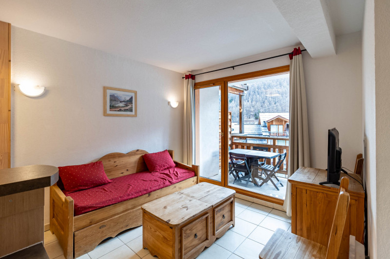 LocationAppartementLesOrres_AgenceDesOrres_BDA510 LocationAppartementLesOrres_AgenceDesOrres_BDA510