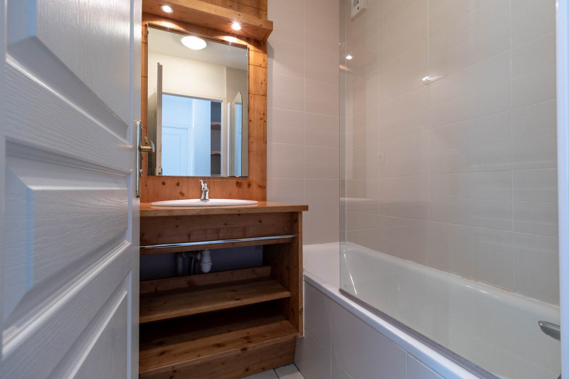 LocationAppartementLesOrres_AgenceDesOrres_BDA510 LocationAppartementLesOrres_AgenceDesOrres_BDA510