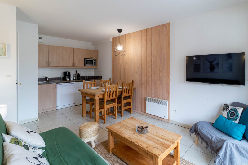 LocationAppartementLesOrres_AgenceDesOrres_BDA210 LocationAppartementLesOrres_AgenceDesOrres_BDA210