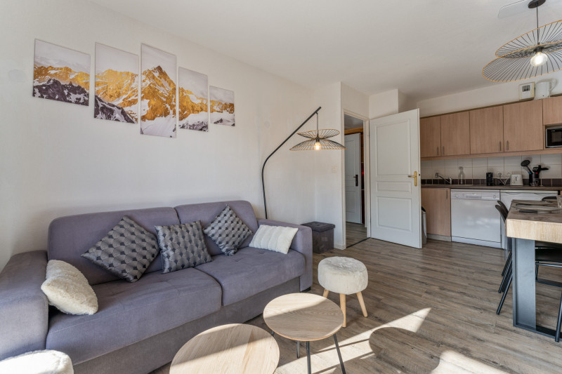 LocationAppartementLesOrres_AgenceDesOrres_BDA512 LocationAppartementLesOrres_AgenceDesOrres_BDA512