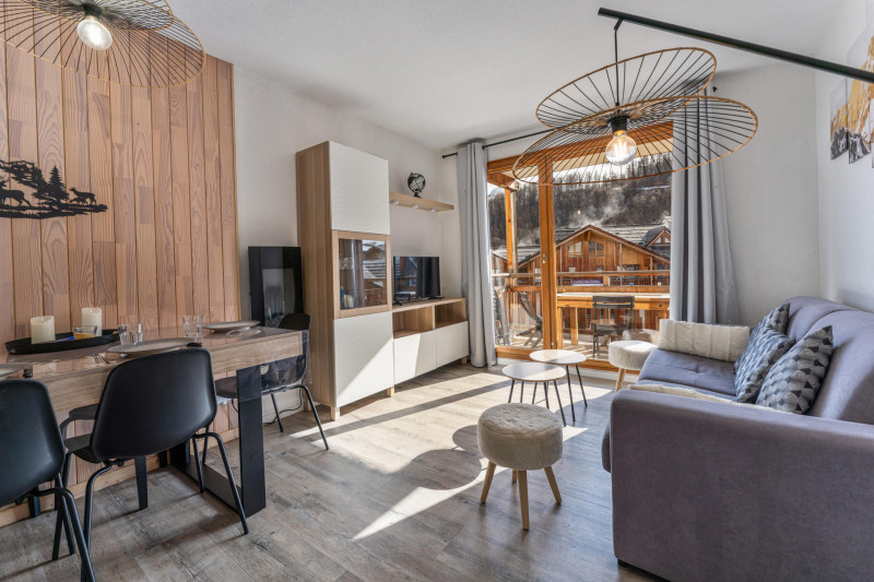 LocationAppartementLesOrres_AgenceDesOrres_BDA512 LocationAppartementLesOrres_AgenceDesOrres_BDA512