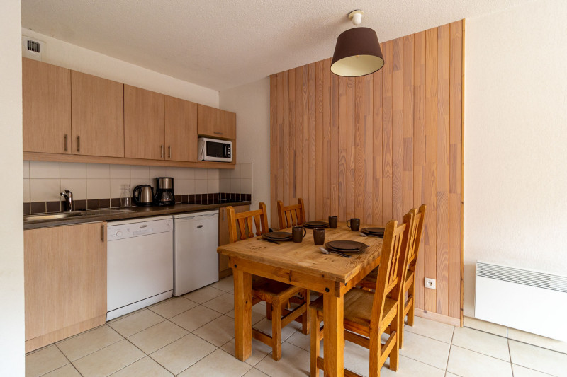 LocationAppartementLesOrres_AgenceDesOrres_BDA420 LocationAppartementLesOrres_AgenceDesOrres_BDA420