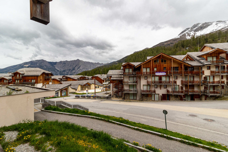 LocationAppartementLesOrres_AgenceDesOrres_BDA420 LocationAppartementLesOrres_AgenceDesOrres_BDA420