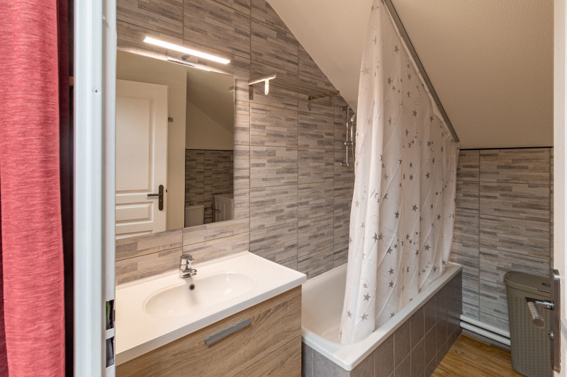 LocationAppartementLesOrres_AgenceDesOrres_BMC204 LocationAppartementLesOrres_AgenceDesOrres_BMC204