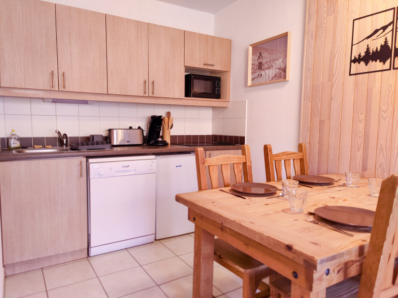 LocationAppartementLesOrres_AgenceDesOrres_BDA415 LocationAppartementLesOrres_AgenceDesOrres_BDA415