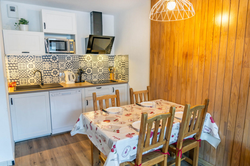 LocationAppartementLesOrres_AgenceDesOrres_BDA106 LocationAppartementLesOrres_AgenceDesOrres_BDA106