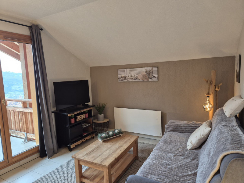 LocationAppartementLesOrres_AgenceDesOrres_BDA402 LocationAppartementLesOrres_AgenceDesOrres_BDA402