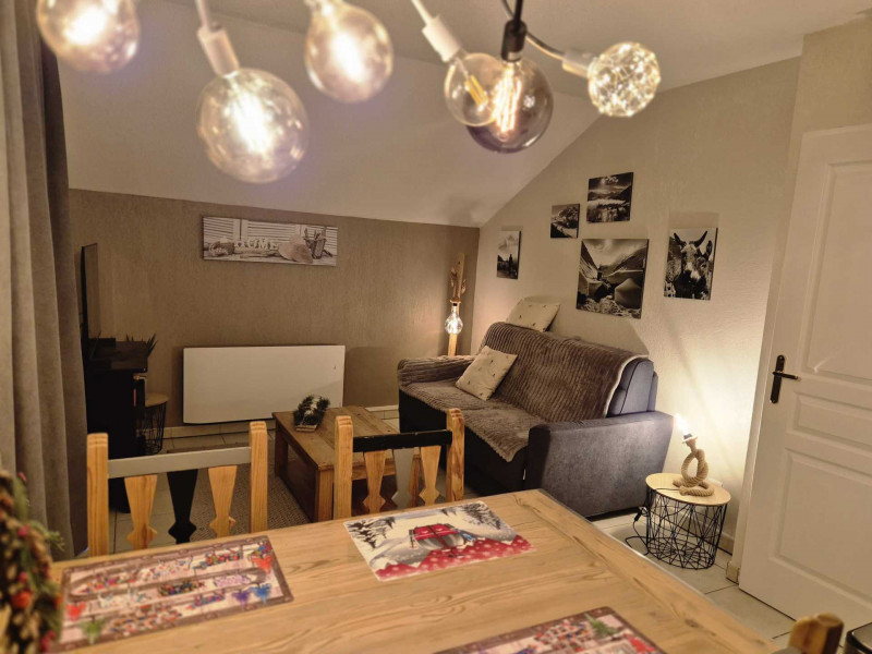 LocationAppartementLesOrres_AgenceDesOrres_BDA402 LocationAppartementLesOrres_AgenceDesOrres_BDA402
