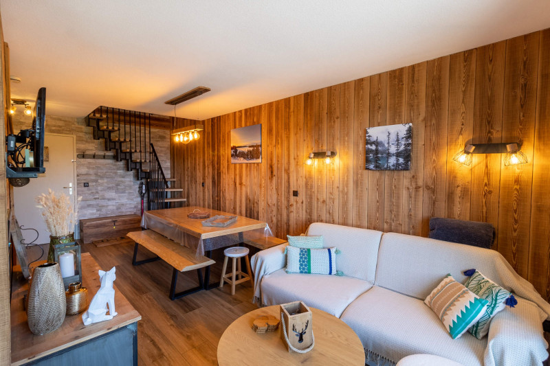 LocationAppartementLesOrres_AgenceDesOrres_MZ2303 LocationAppartementLesOrres_AgenceDesOrres_MZ2303